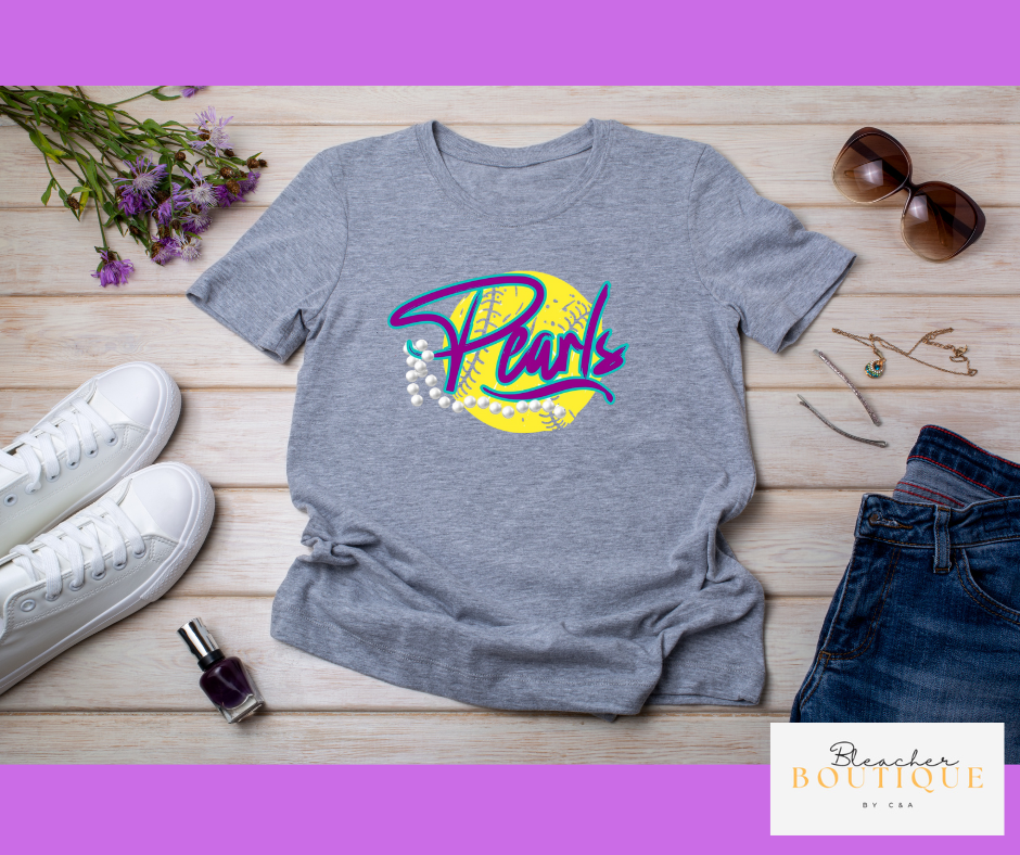 Clutch my Pearls Tee